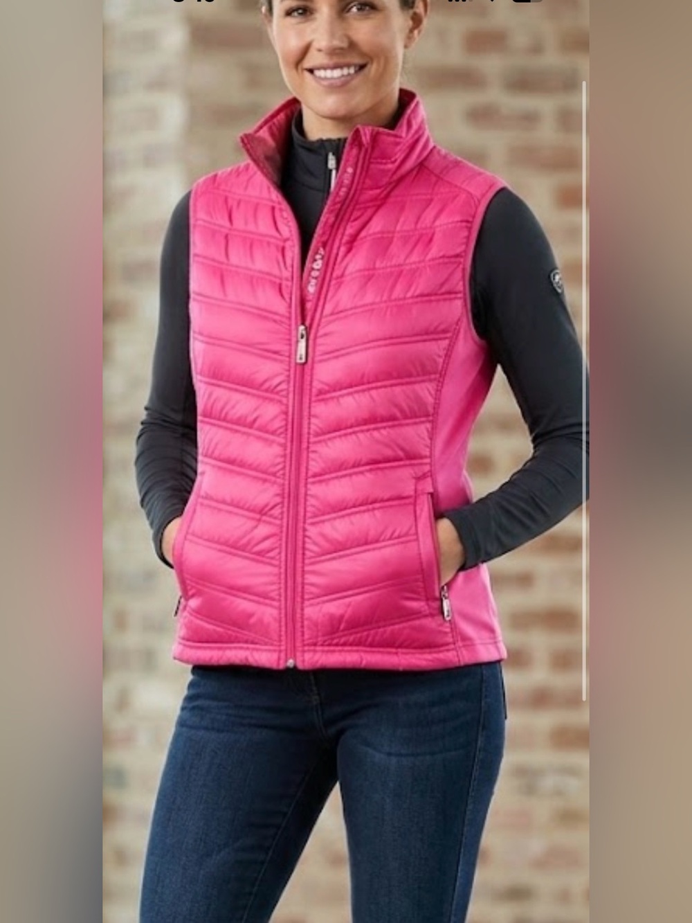 Ariat Women’s Hot Pink Quilted Puffer Vest Lightweight Softshell Sides Full Zip